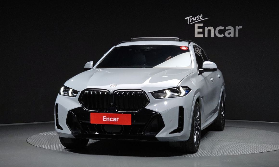 BMW X6 xDrive40i M Sport, 2024