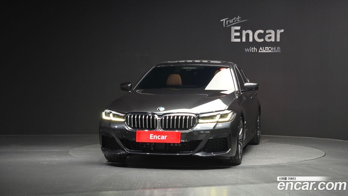 BMW 5-Series 520i M Sport, 2023