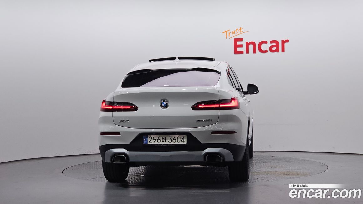 BMW X4 xDrive20i xLine, 2024