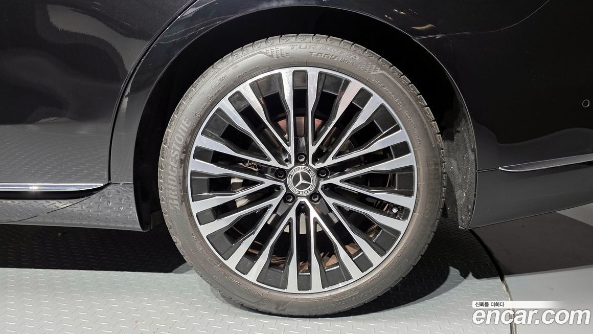 Mercedes-Benz S-Class S450L 4MATIC, 2024