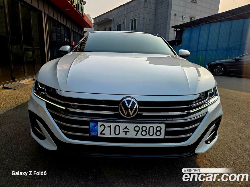 Volkswagen Arteon 2.0 TDI R-LIINE 4Motion, 2022
