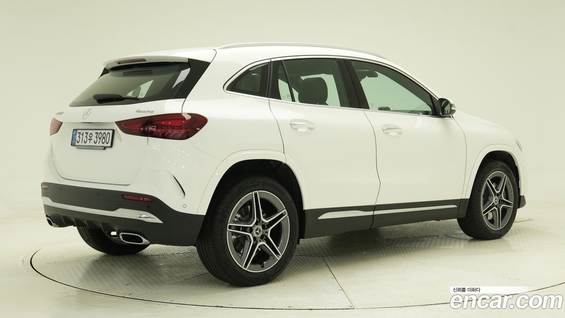 Mercedes-Benz GLA-Class GLA250 4MATIC, 2026