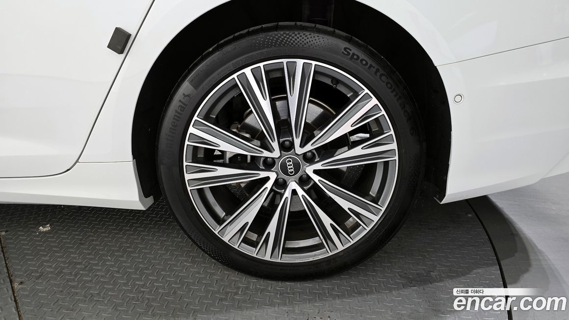 Audi A6 45 TFSI Quattro Premium, 2023