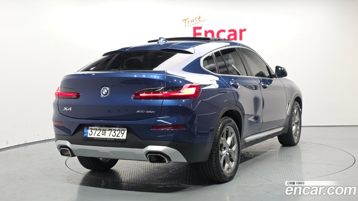 BMW X4 xDrive20i xLine, 2022