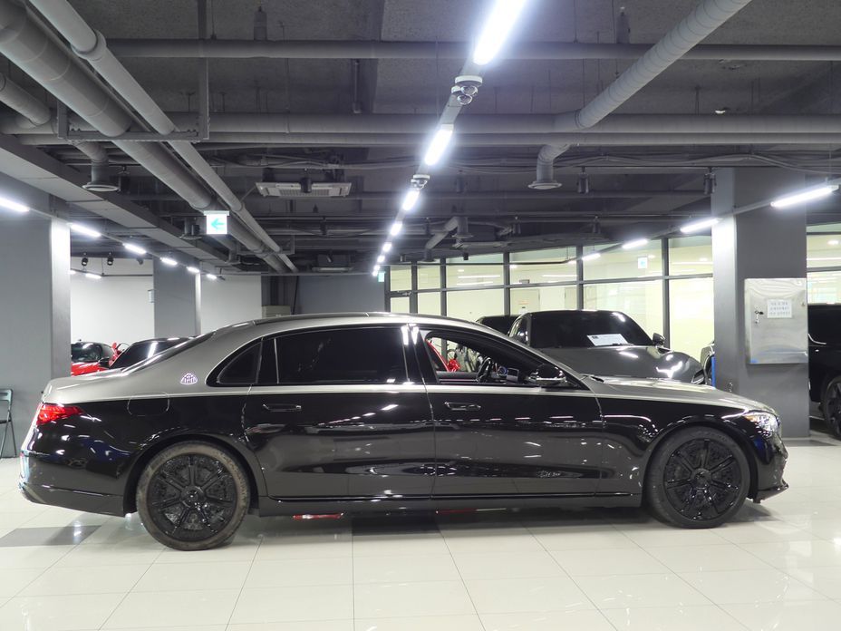 Mercedes-Benz S-Class Maybach S580 4MATIC, 2024