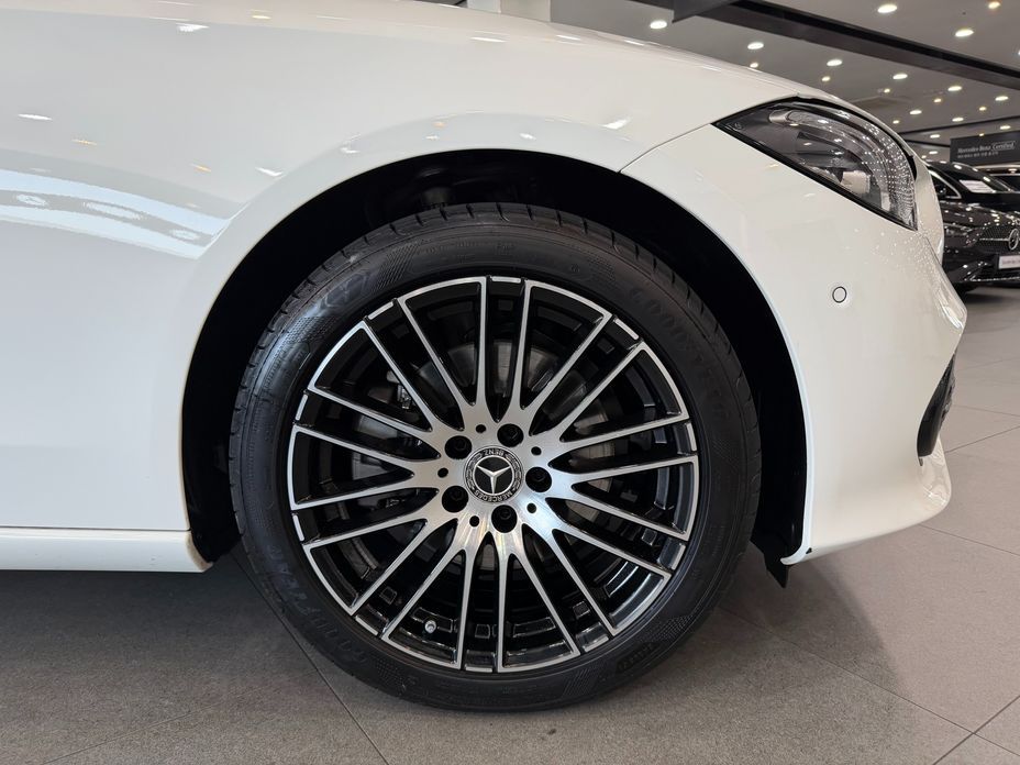 Mercedes-Benz C-Class C200 Avantgarde, 2024
