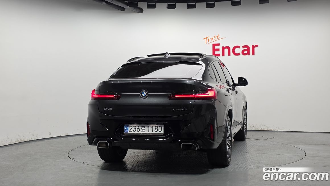 BMW X4 xDrive20i M Sport, 2025