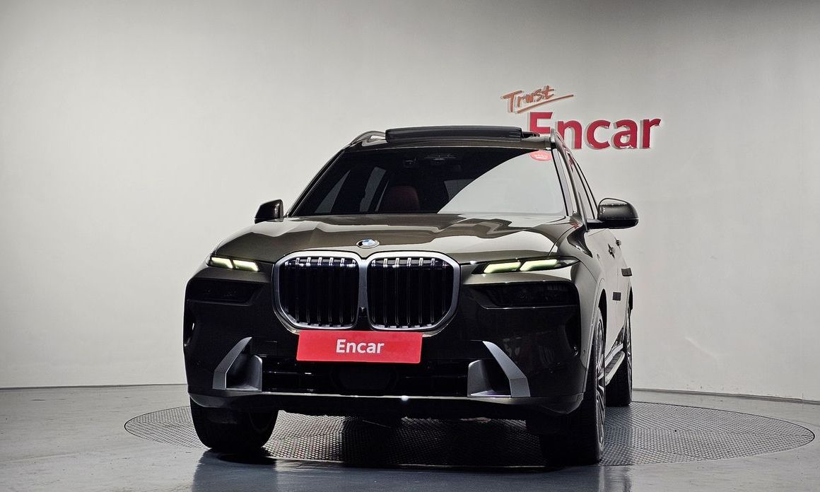BMW X7 xDrive 40i Design Pure Excellence 6-Seater, 2023