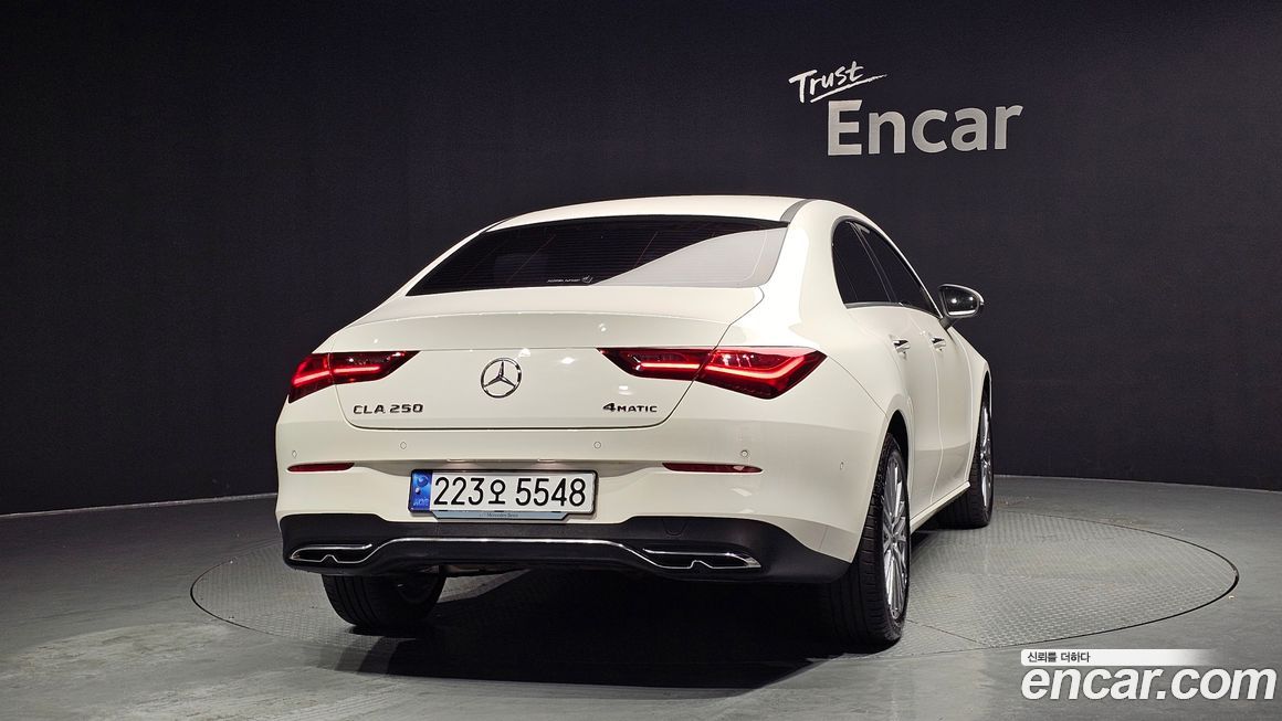 Mercedes-Benz CLA-Class CLA250 4MATIC, 2025