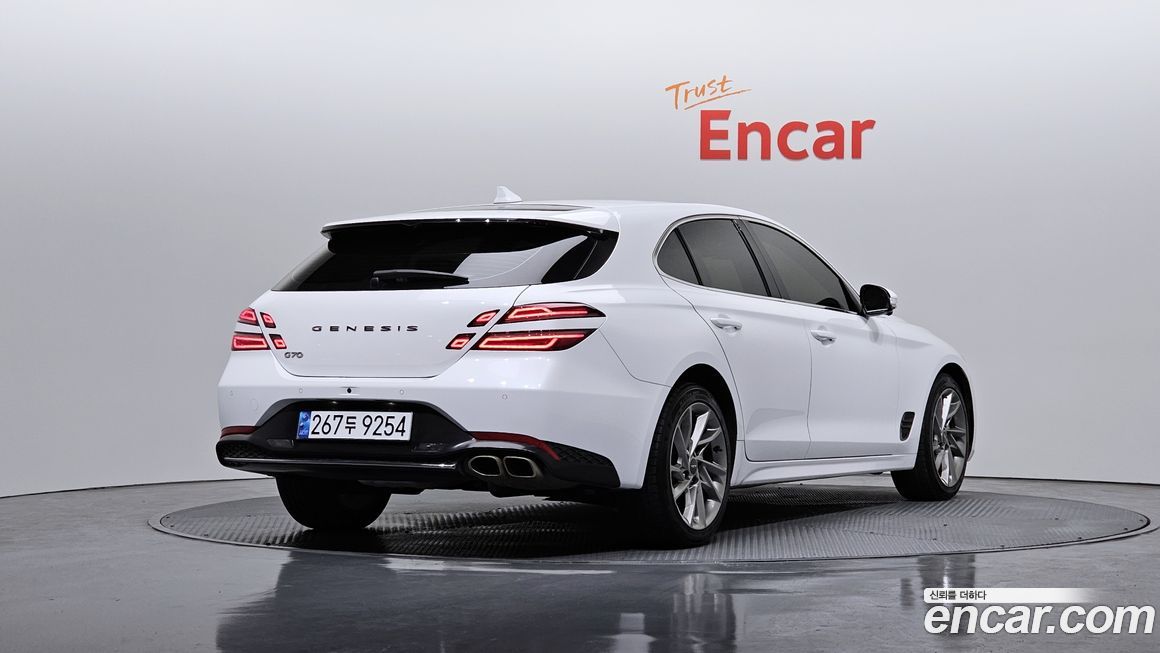 Genesis G70 Gasoline 2.0T 2WD, 2023