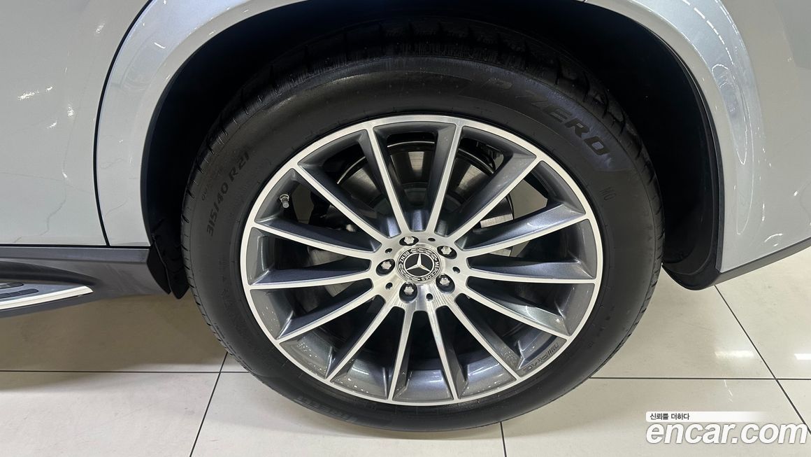 Mercedes-Benz GLE-Class GLE450 4MATIC AMG Line, 2025