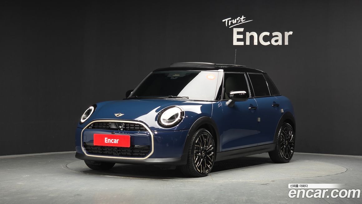 Mini Cooper 5Door Classic, 2025