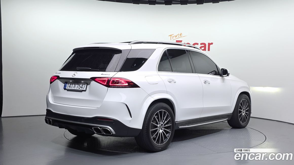 Mercedes-Benz GLE-Class GLE300d 4MATIC, 2022
