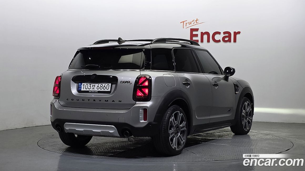 Mini Countryman ALL4 Classic Launch Pack, 2023