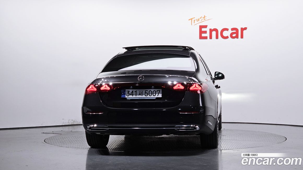 Mercedes-Benz E-Class E200 Avantgarde, 2025