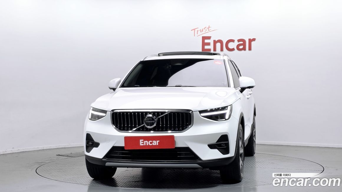 Volvo XC40 B4 Ultimate Bright, 2023