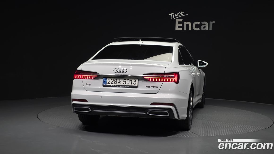 Audi A6 45 TFSI Premium, 2023