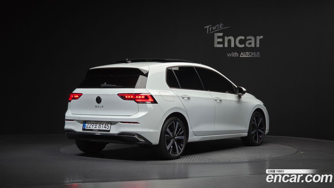Volkswagen Golf 2.0 TDI Prestige, 2025