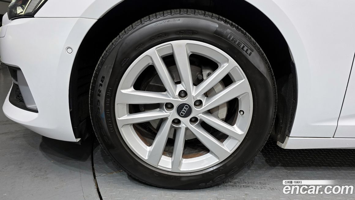 Audi A6 40 TDI, 2023