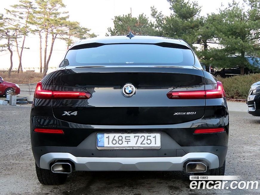 BMW X4 xDrive20i xLine, 2023