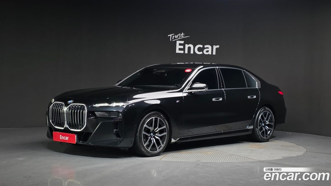 BMW 7-Series 740i xDrive M Sport, 2024