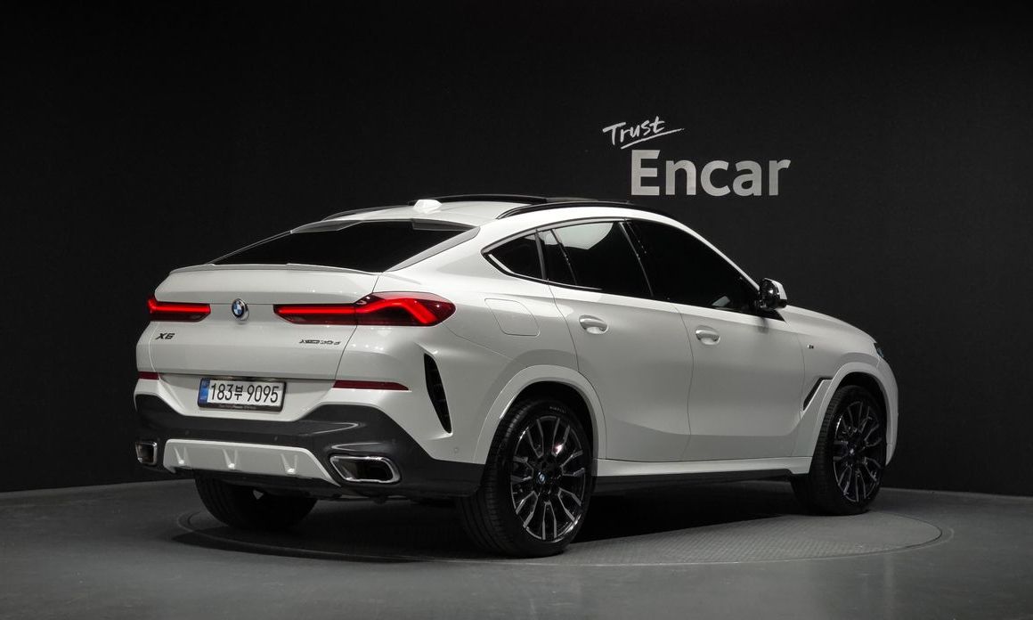 BMW X6 xDrive30d M Sport, 2025
