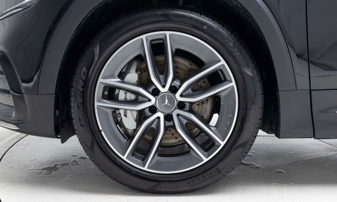 Mercedes-Benz GLB-Class AMG GLB35 4MATIC, 2025