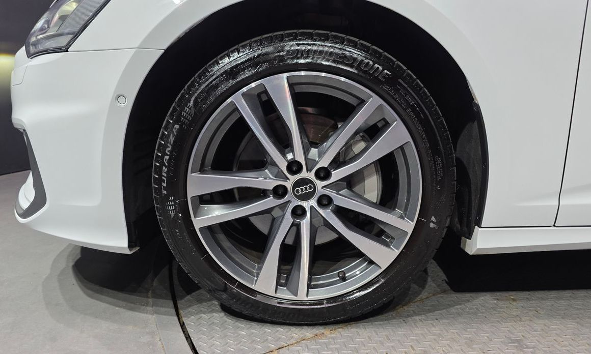 Audi A6 45 TFSI Premium, 2023