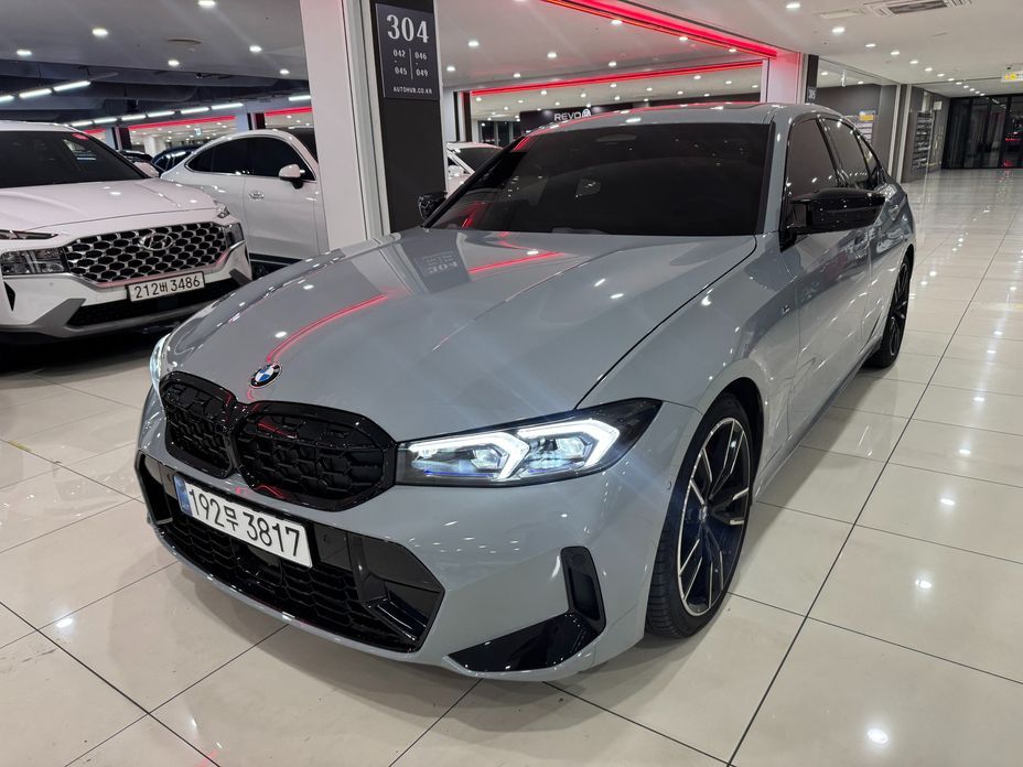 BMW 3-Series M340i Pro, 2024