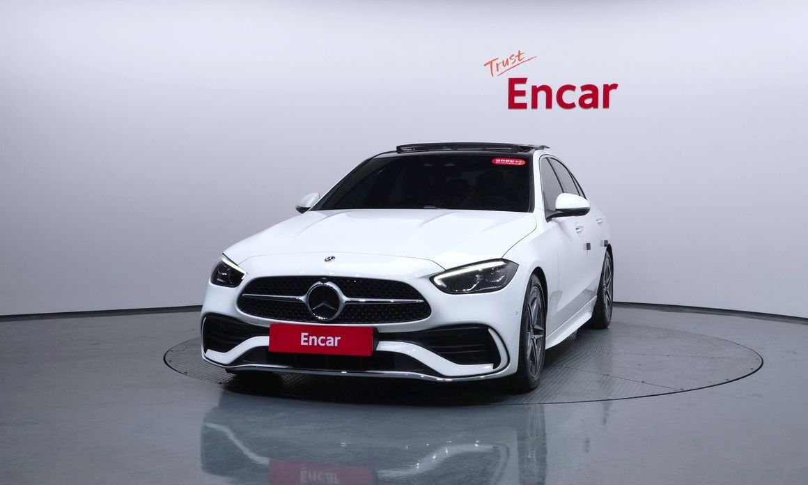 Mercedes-Benz C-Class C200 AMG Line, 2025