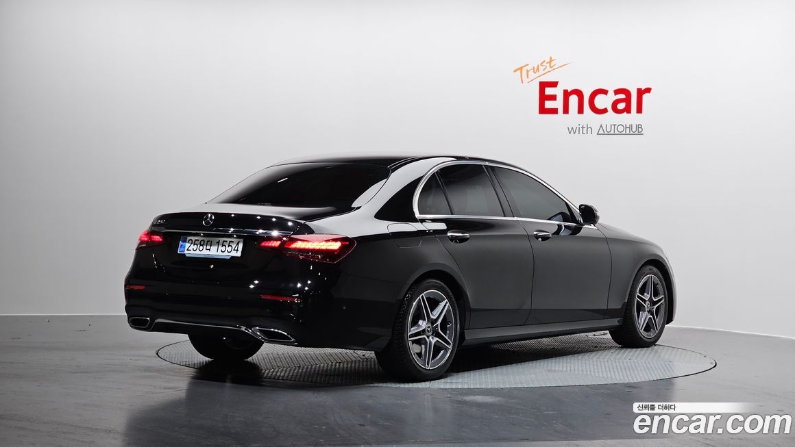 Mercedes-Benz E-Class E250 AMG Line, 2023