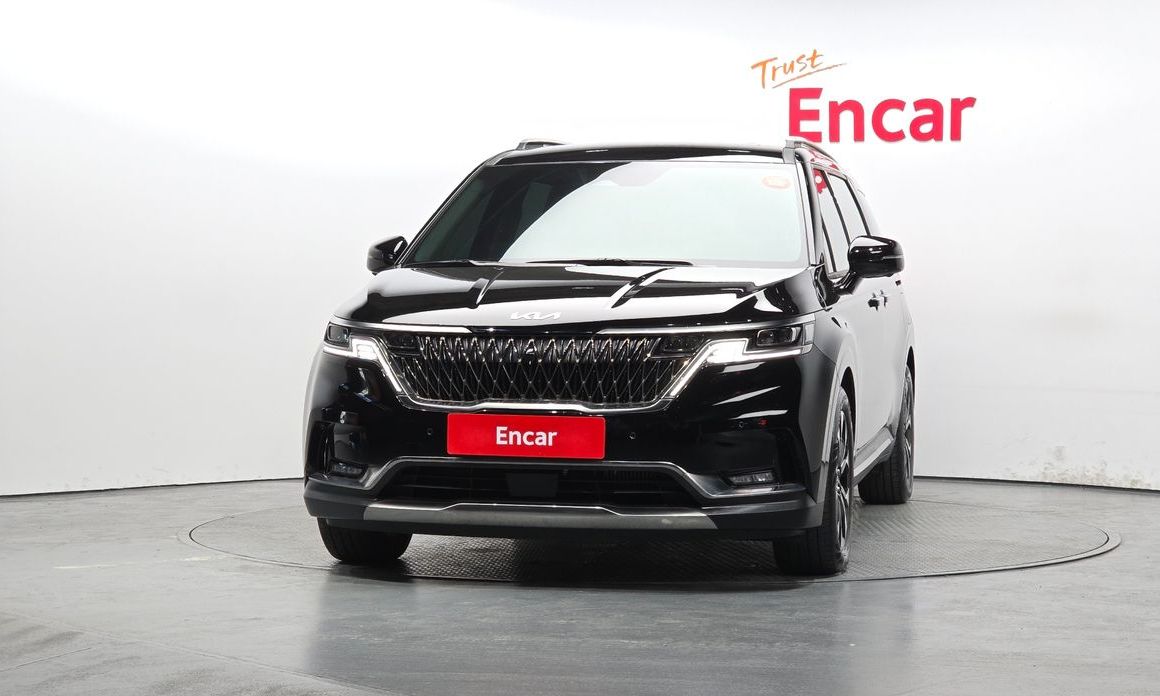 Kia Carnival 9-Seater Signature, 2023