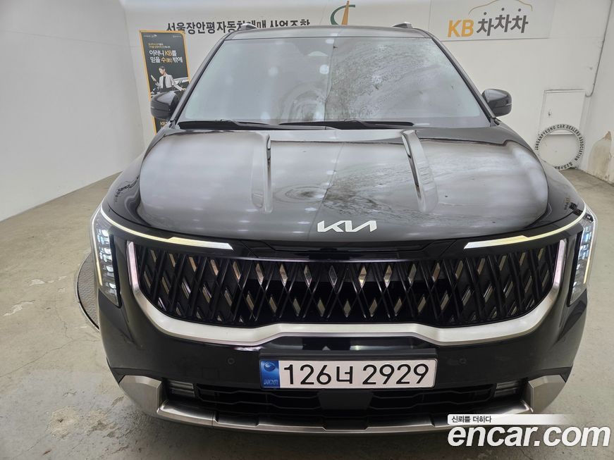 Kia Carnival 9-Seater Noblesse, 2024