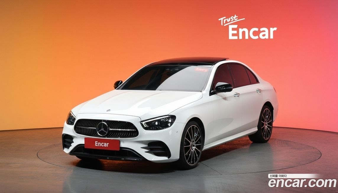 Mercedes-Benz E-Class E350 4MATIC AMG Line, 2023