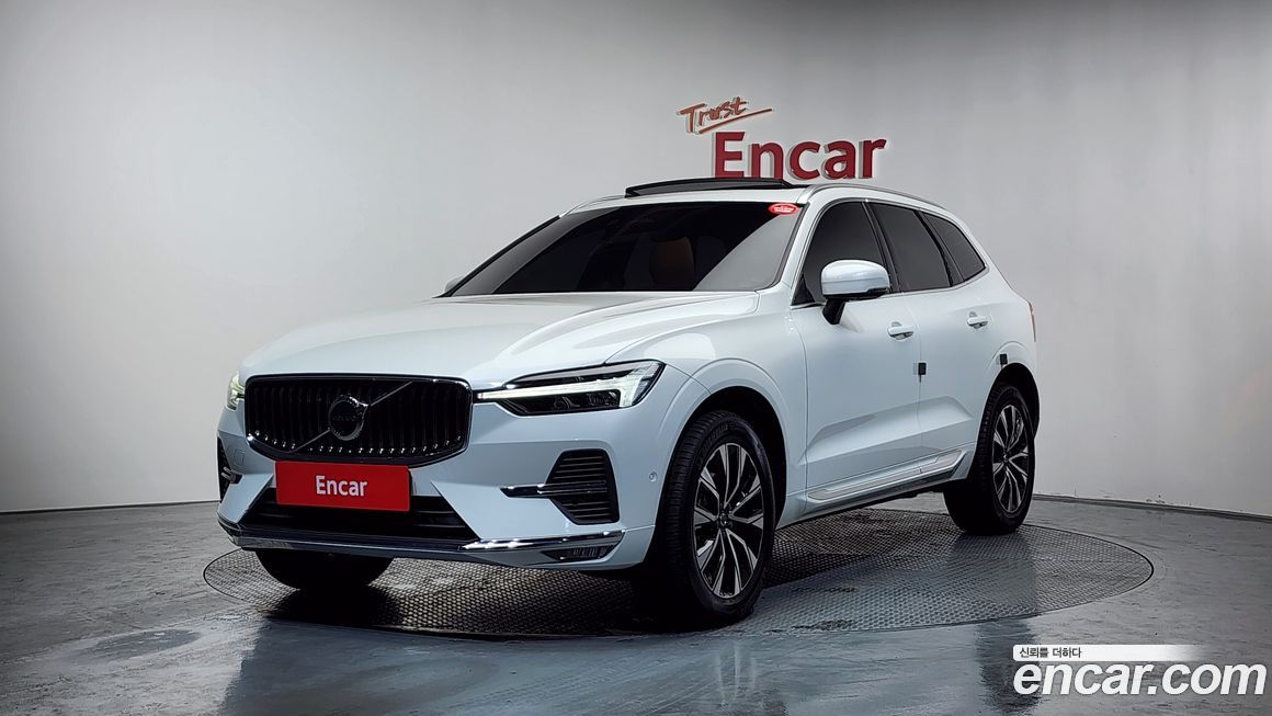 Volvo XC60 B5 Ultimate Bright, 2023