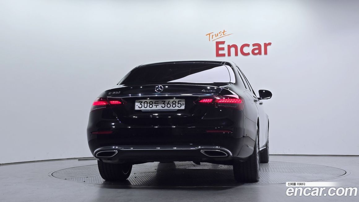 Mercedes-Benz E-Class E350 4MATIC Exclusive, 2023