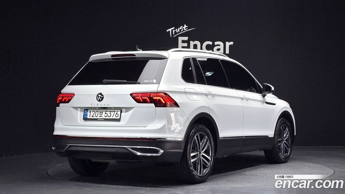 Volkswagen Tiguan 2.0 TDI Prestige, 2023