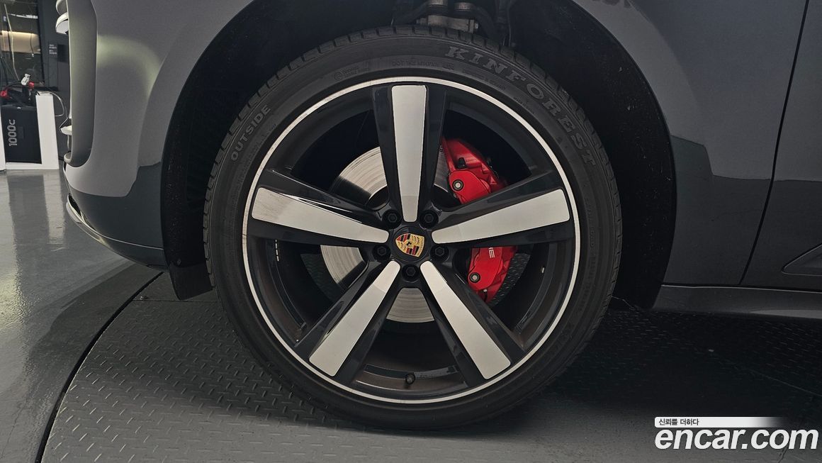 Porsche Macan 2.9 S, 2023