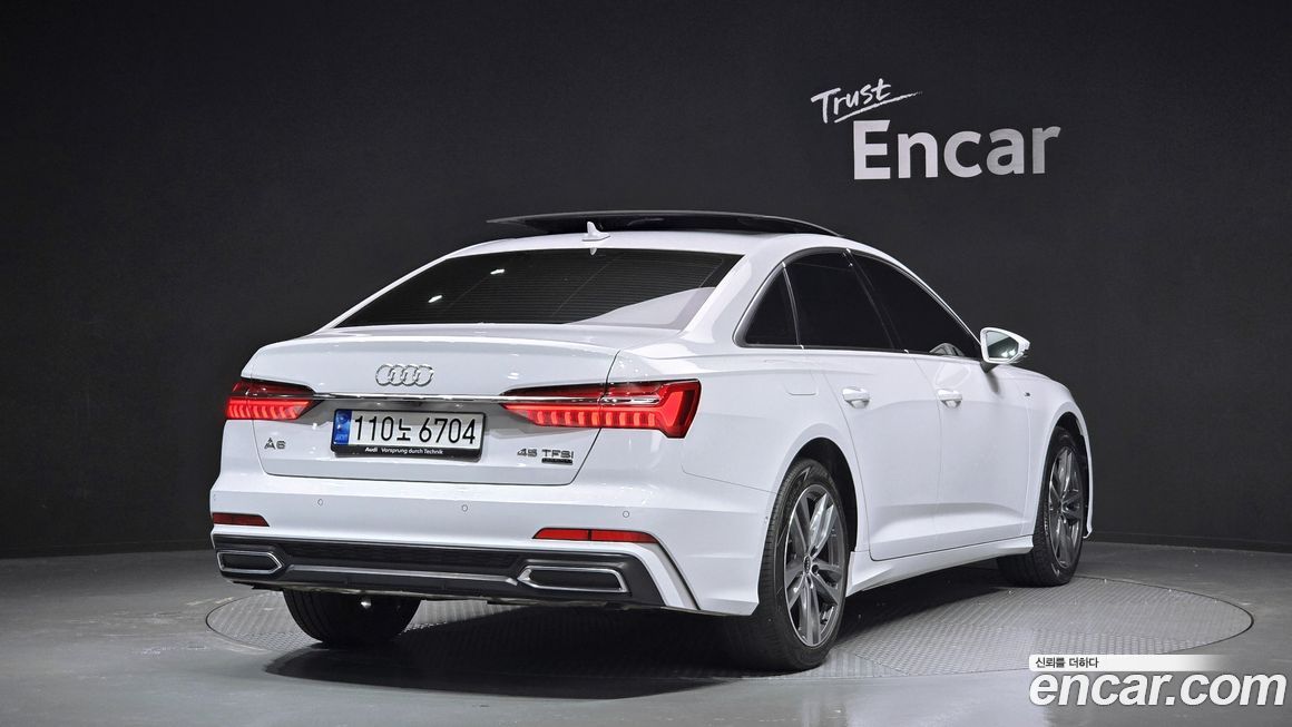 Audi A6 45 TFSI Quattro Premium, 2022