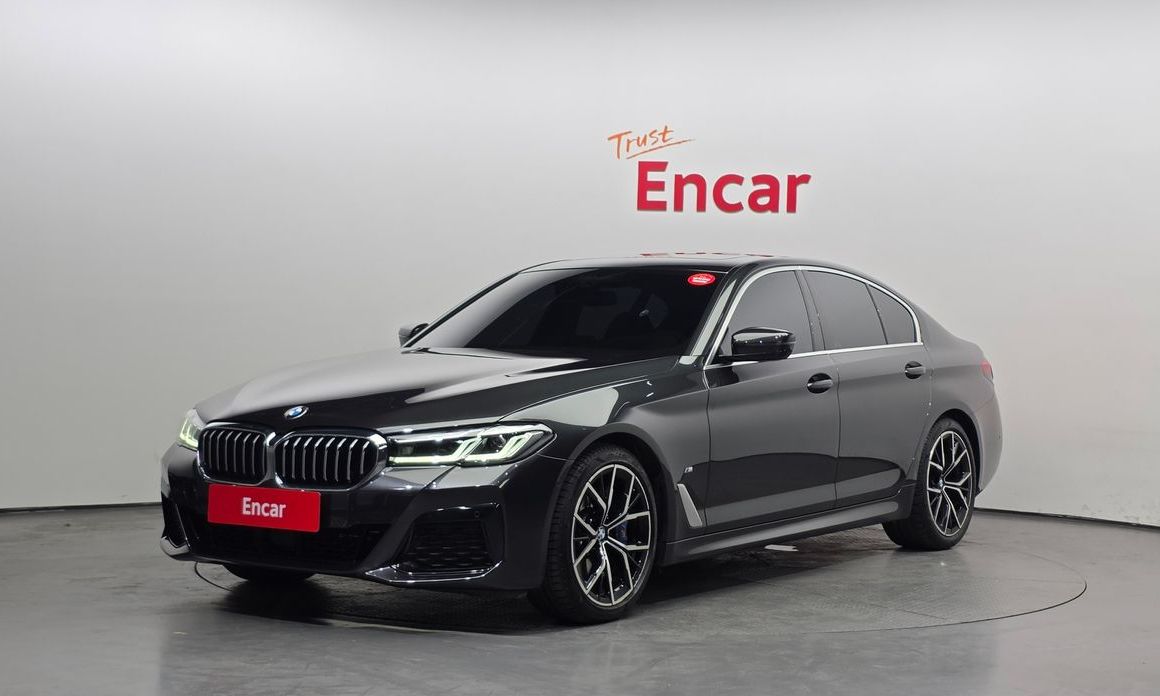 BMW 5-Series 530i M Sport Package, 2022