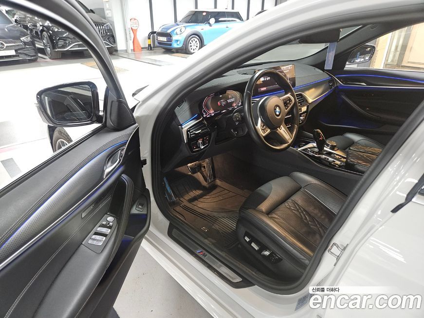 BMW 5-Series 523d xDrive M Sport, 2023
