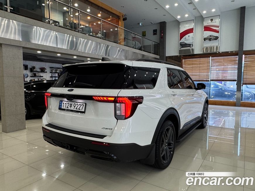 Ford Explorer 2.3 ST-Line 4WD, 2025