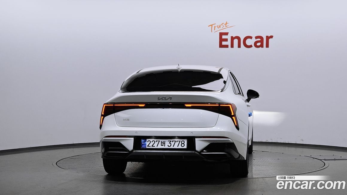 Kia K5 1.6 Turbo, 2025