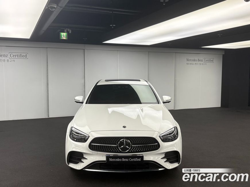 Mercedes-Benz E-Class E250 AMG Line, 2023