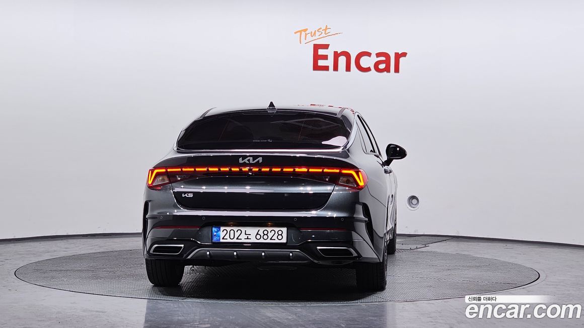 Kia K5 2.0, 2023