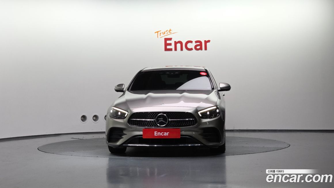 Mercedes-Benz E-Class E250 AMG Line, 2023