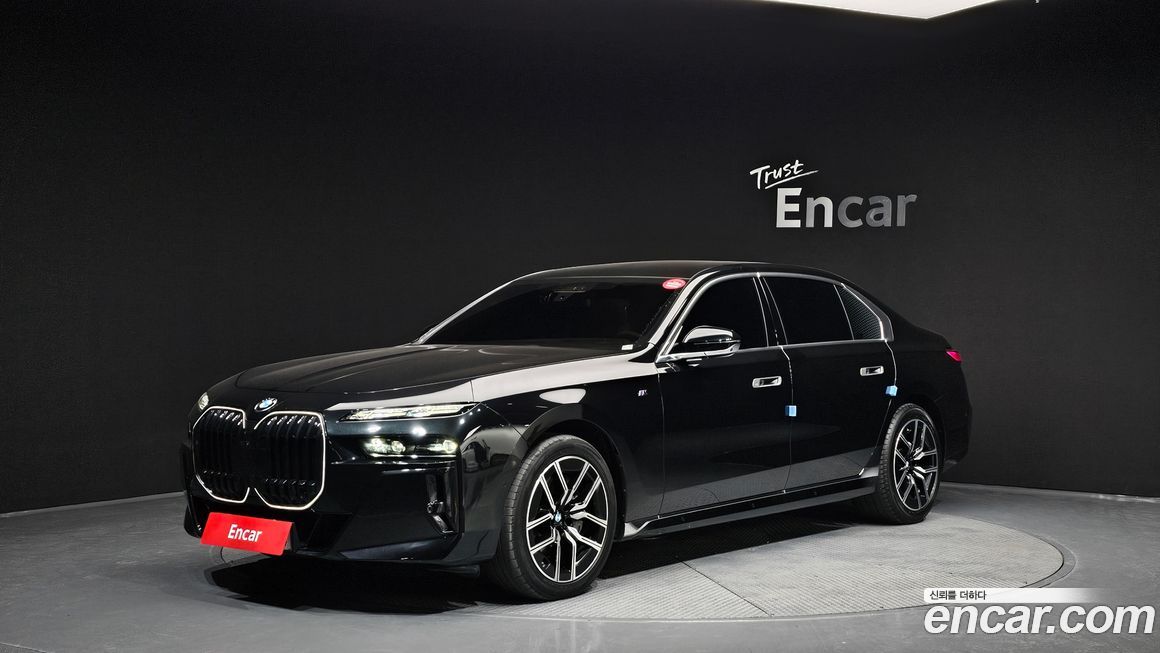 BMW 7-Series 740i xDrive M Sport, 2024