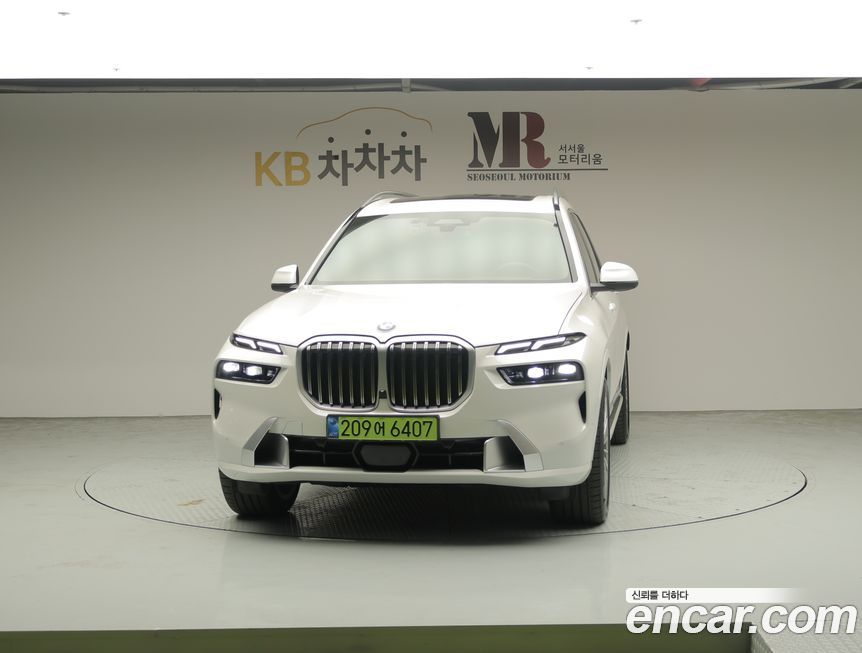 BMW X7 xDrive 40i Design Pure Excellence 6-Seater, 2025