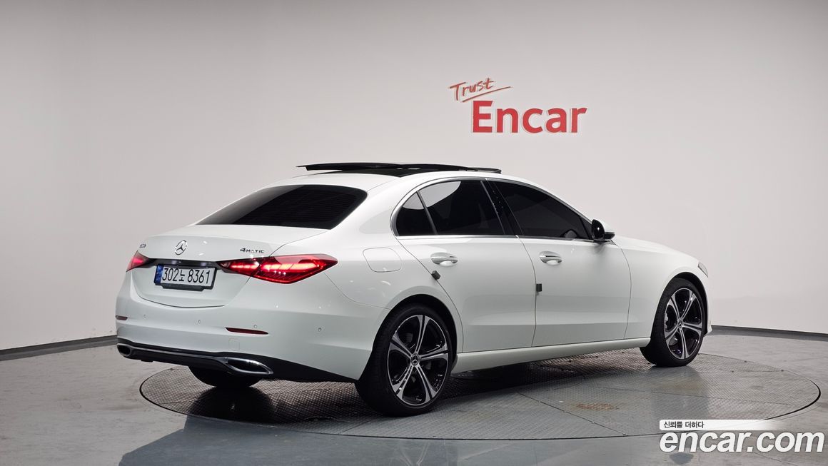 Mercedes-Benz C-Class C300 4MATIC Avantgarde, 2023