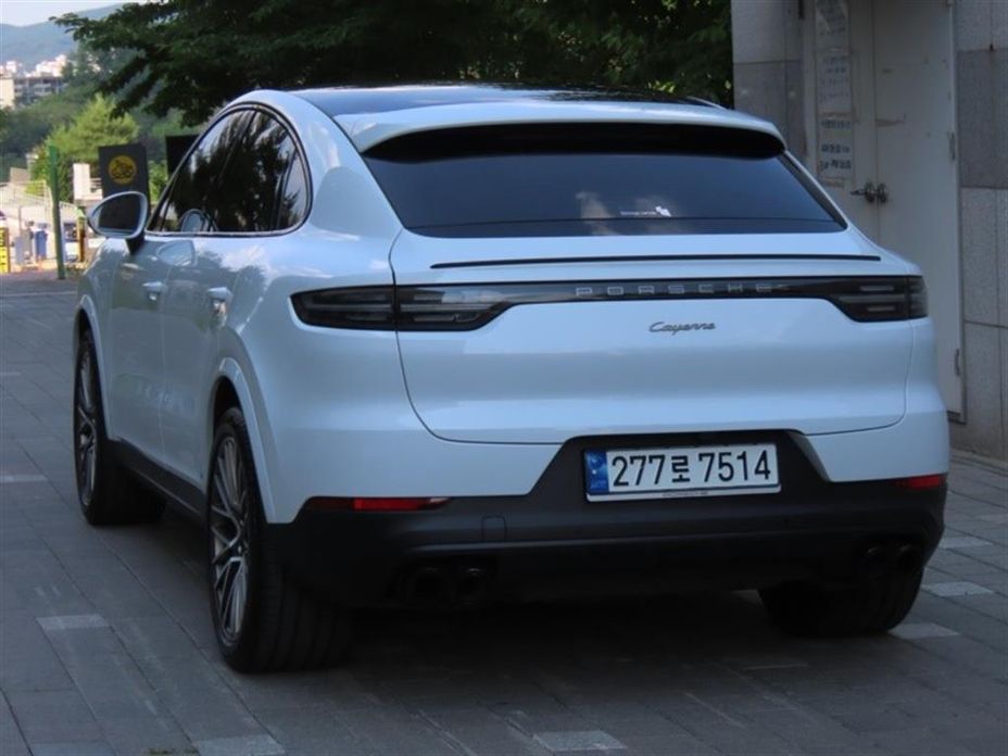 Porsche Cayenne 3.0 COUPE PLATINUM EDITION, 2022